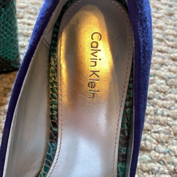 Calvin Klein Python look Electric Blue platforms - Picture 5 of 6